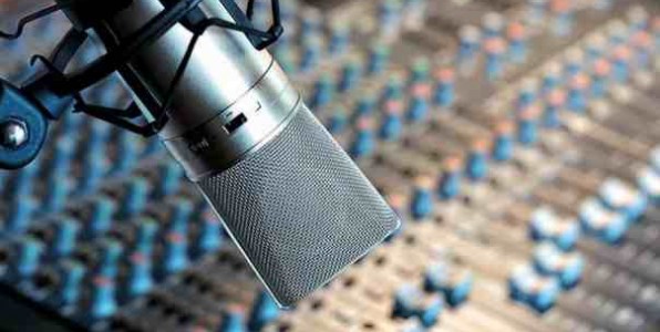 Κάποιο λάκκο έχει η φάβα