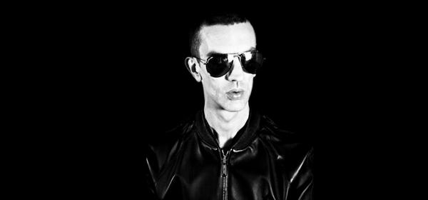 O Richard Ashcroft στη θέση των London Grammar στο Release Festival