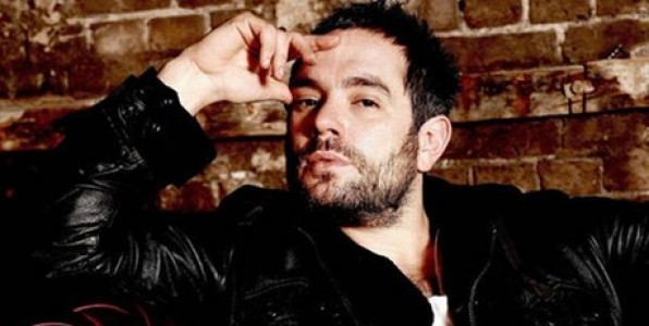 Tom Baxter στο Gazarte